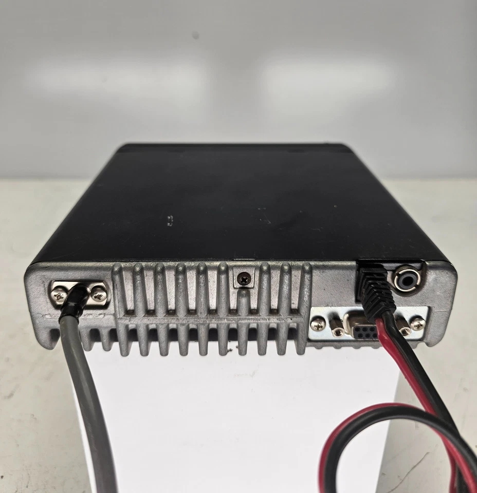 Vertex VX-3000V VX3000V VHF 48Ch 50 Watts 146-174 MHz (Complete Kit) - Image 4 of 4