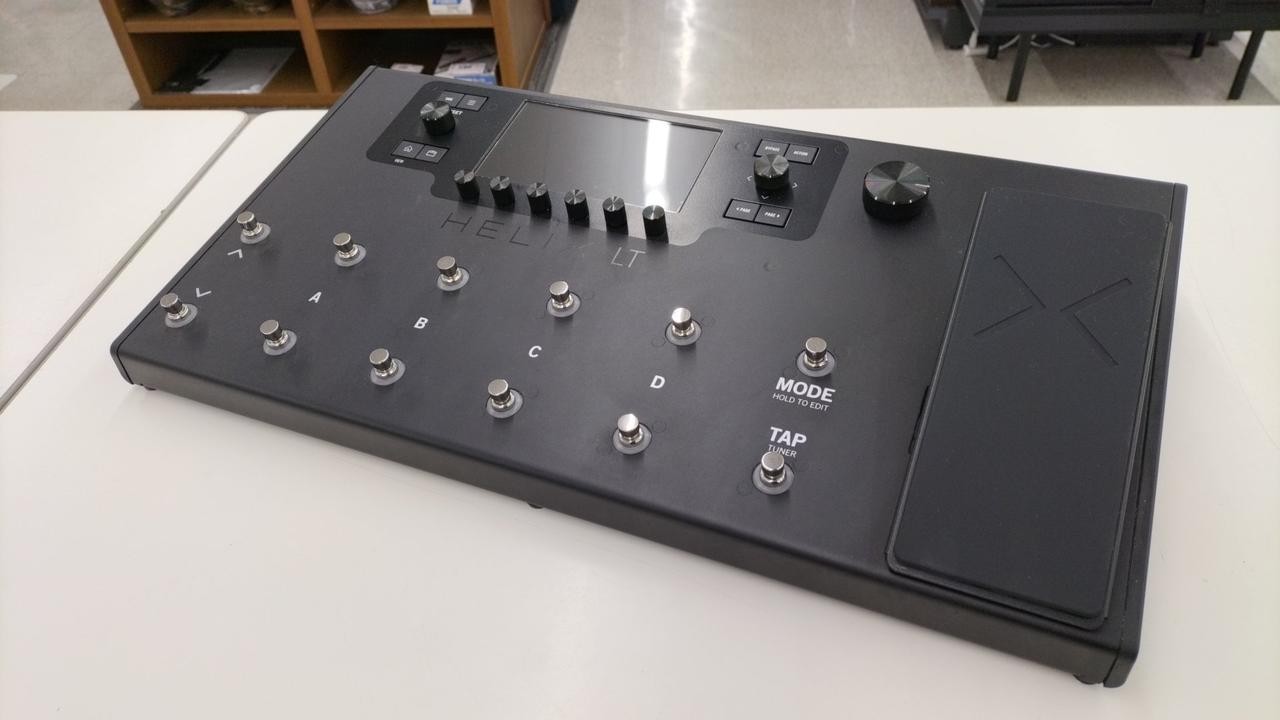 LINE6 Multi-Effects Processor HELIX LT