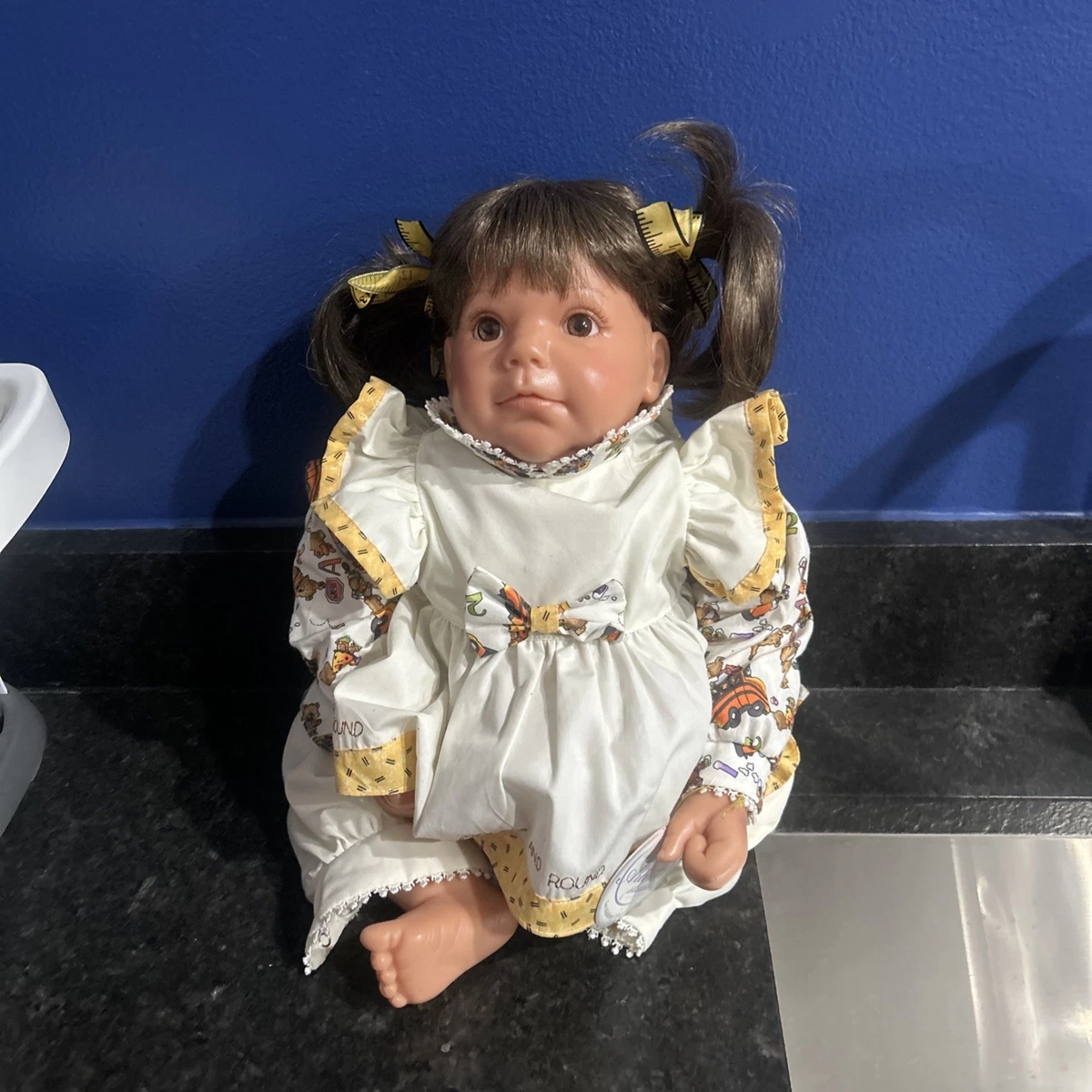 Lee Middleton Vinyl Dolls & Doll Playsets without Vintage for sale
