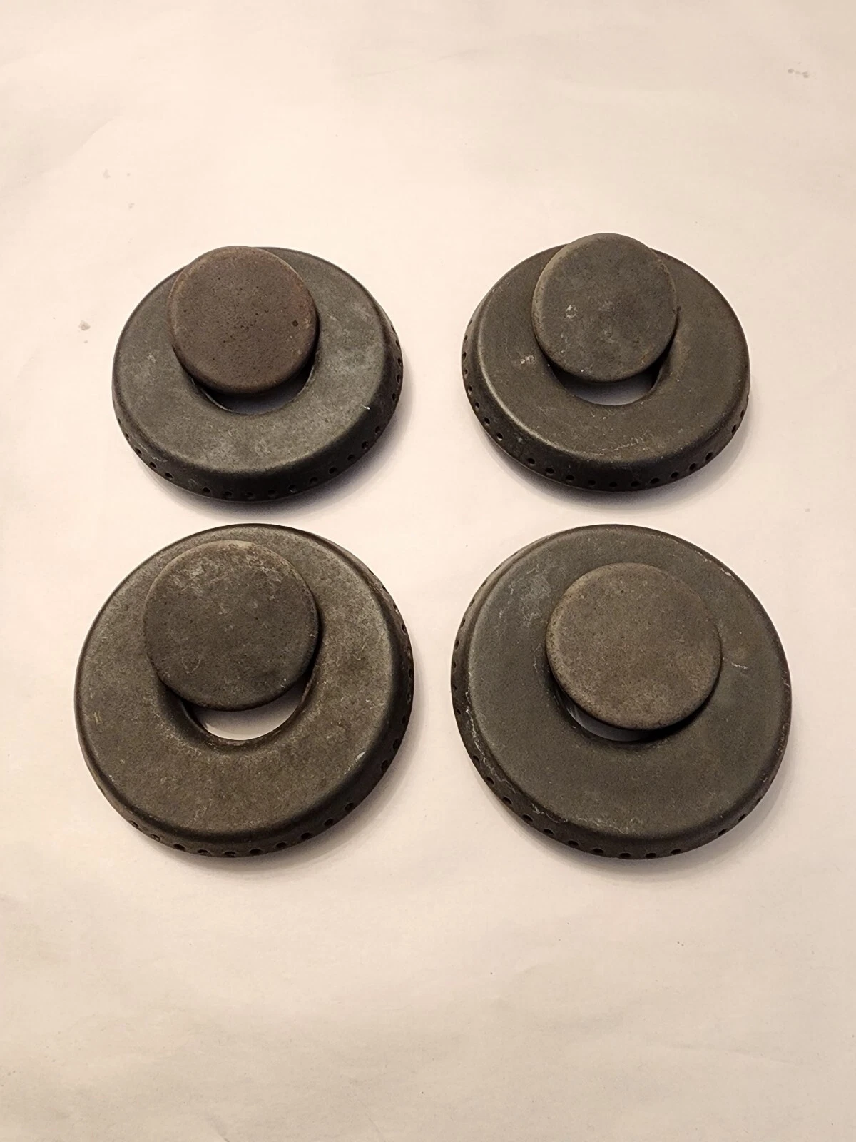 GE Monogram Genuine Pro Range Oven Cast Iron Burner Cap (Set Of 8) USED!
Opens in a new window or ta