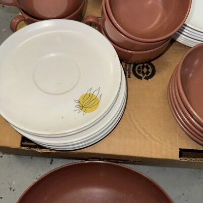 Lexington Deluxe Melmac Dinnerware Used In Box Vintage 36 Piece | eBay