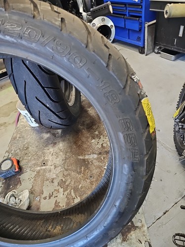 NOS Shinko Sr712 120 90 18 Date Code 4513 - Picture 8 of 9