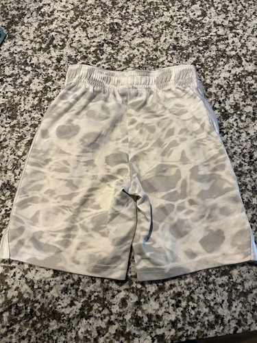 NIKE Boys Sport Shorts Size 7 - Large Grey Camouflage Polyester BD13 - Picture 2 of 4