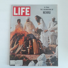 LIFE Magazine June 5 1964 Nehru Skateboards Verna Lisi Gemini Pieta Beaverbrook LIFE Magazine June 5 1964 Nehru Skateboards Verna Lisi Gemini Pieta Beaverbrook