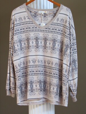 C&C CALIFORNIA Aztec Print Cozy Soft Top Shirt Size 2X Silver Mink NWT $68