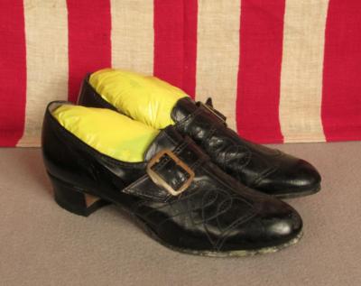 Vintage 1930s Air Stride Black Leather Heels Buckle Strap Shoes 9