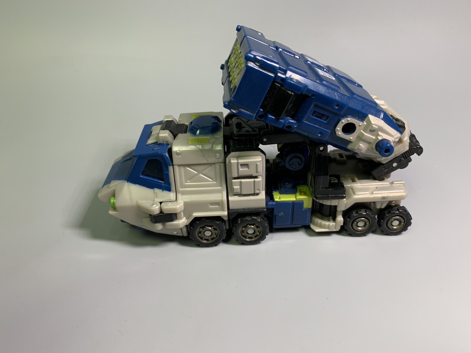 Transformers Energon Bruticus Powerlinx Combiner Barricade Action