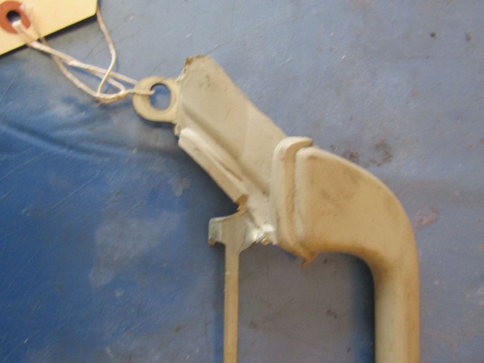 Chevrolet Tahoe 2007-2014 manija de agarre de pasajero derecha Foto 2 de 4