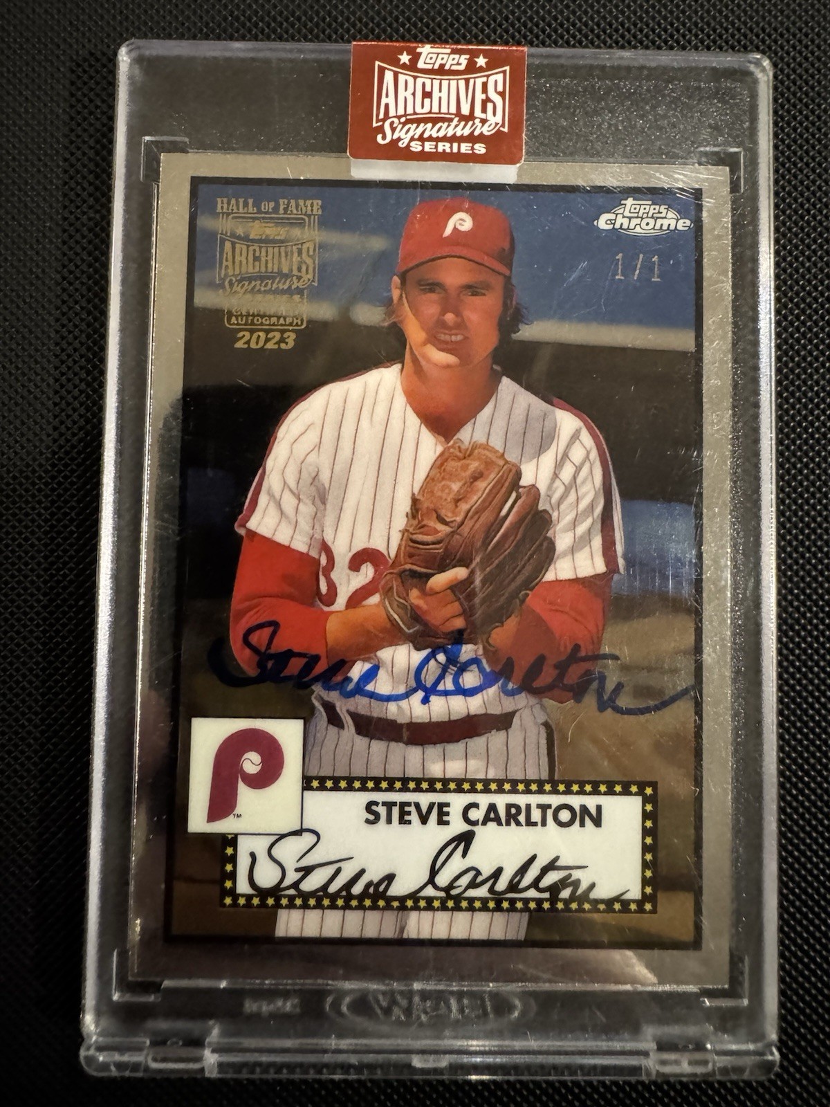 Steve Carlton 1/1 On-Card Auto Topps Archives Signature Series Phillies HOF view 3