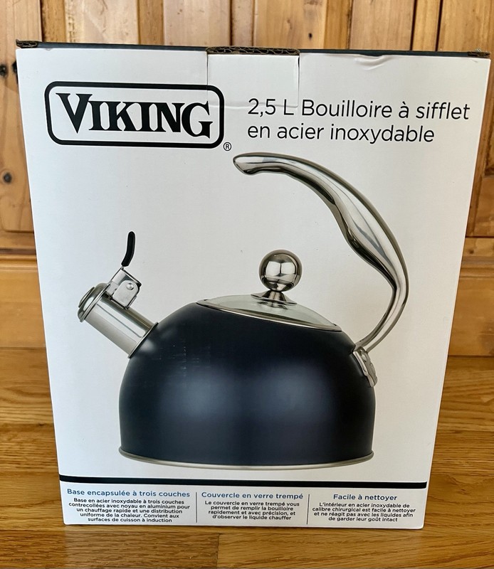 VIKING  2.6-Qt. Stainless Steel Whistling Tea Kettle NIB