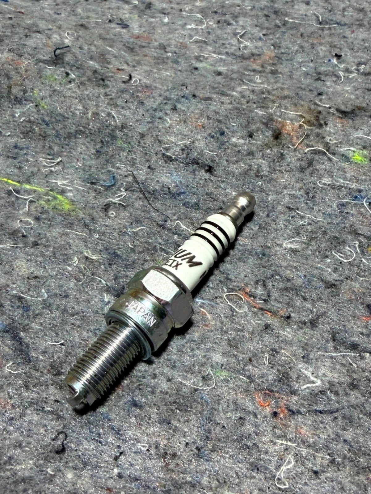 SPARK PLUS IRDIUM IX NGK 4218