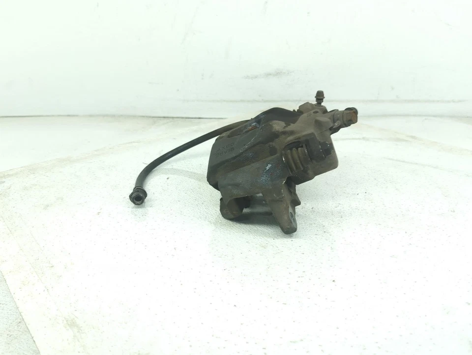 Pinza de freno delantera derecha pasajero Toyota Camry 1998-2001 4773008010 Foto 3 de 4