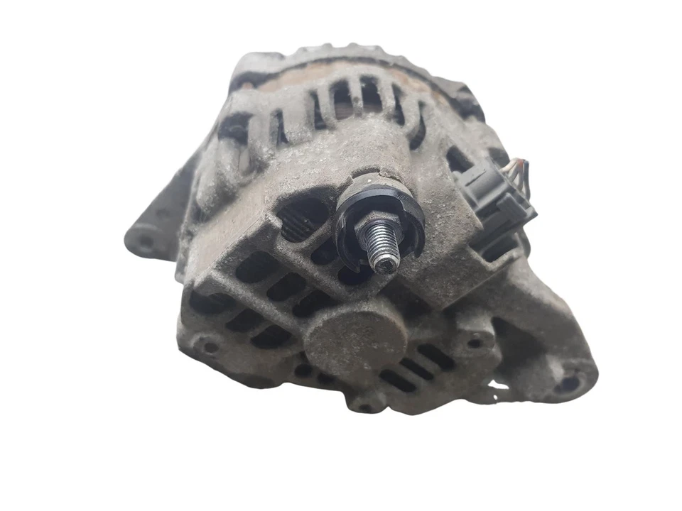 Mitsubishi Lancer Alternator 1.6 Petrol 2005-2008 4G18  - Image 2 of 4