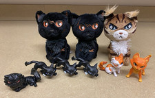 LOT OF 9 Warrior Warriors Cats Blind Box Plush and Figure