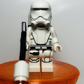 Lego Star Wars General Hux, Flametrooper & Resistance Trooper From 75177