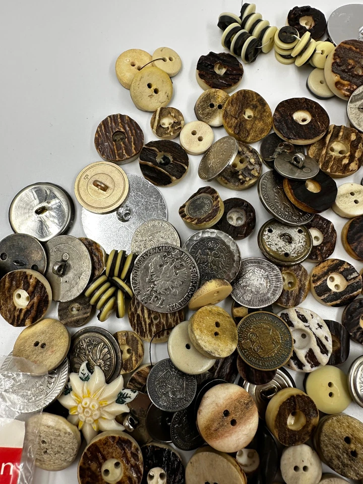 Nähzubehör Knöpfe Konvolut Trachten und Hornknöpfe - Bild 3 von 4