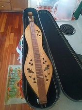 4 STRING DULCIMER Musical Instrument VINTAGE Nice but Needs Strings