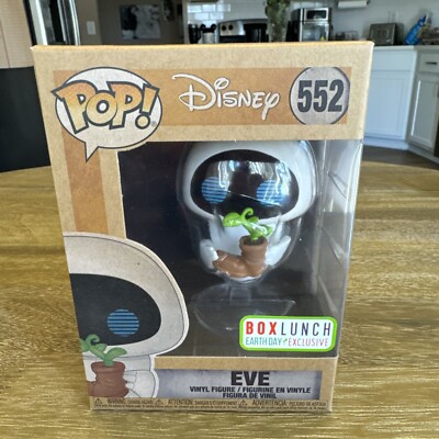 Funko Pop! Disney: Eve #553, Box Lunch Earth Day Exclusive *Vaulted*
