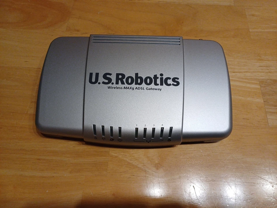 US Robotics 9108A Wireless MAXg ADSL2 + Gateway  - Image 3 of 4