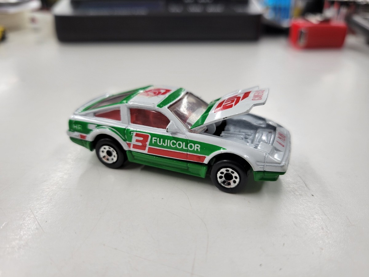 Yahoo!オークション マッチボックス 箱無し ニッサン 300ZX Fujiカラー