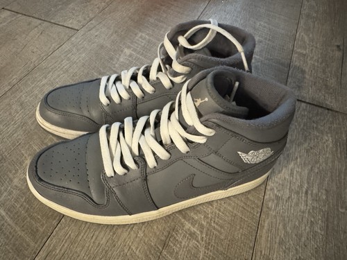 Size 9 - Air Jordan 1 Retro Mid Cool Grey