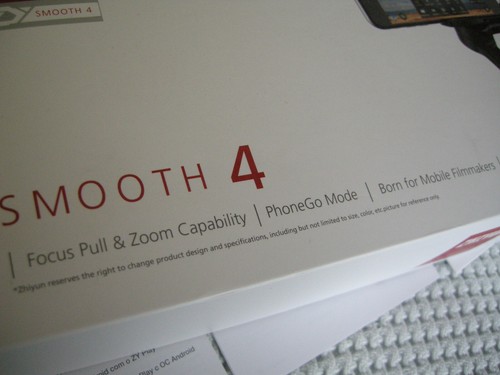 ZHIYUN SMOOTH 4 3-AXIS SMARTPHONE STABILIZER FOCUS PULL ZOOM HANDHELD SMA04 New - Picture 13 of 18