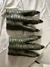 JURASSIC PARK WORLD DINOSAUR CLAW HANDS COSTUME TOY GLOVES
