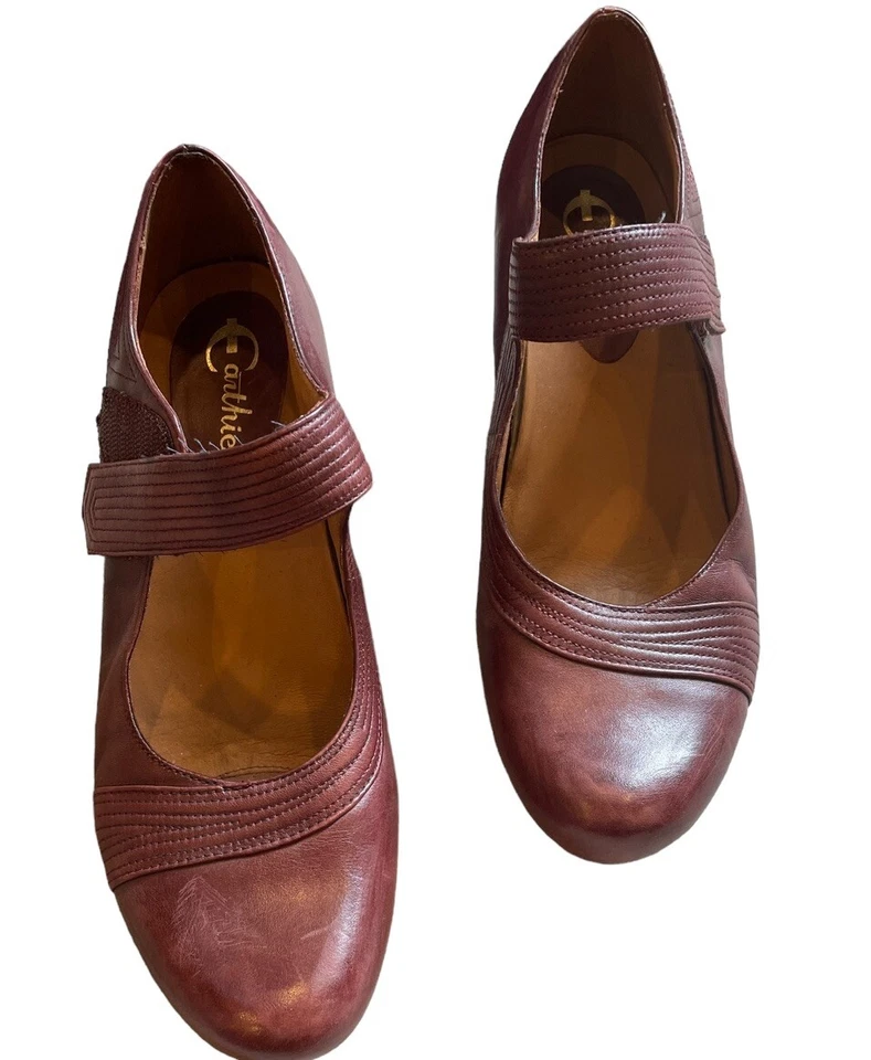 Tacón de cuña de cuero Earthies Savona Merlot talla 8,5B Foto 2 de 4