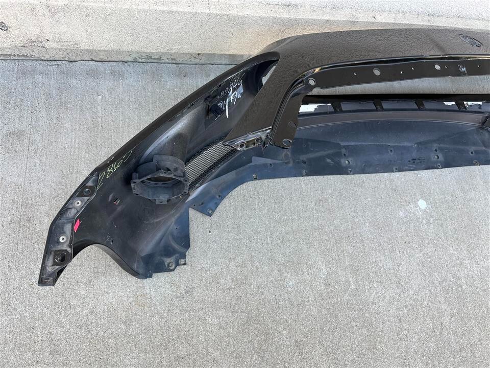 2008-2011 08 09 10 11 Maserati Gran Turismo Front Bumper OEM 080055600