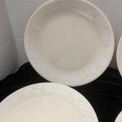 6 Corelle Corning Vitrelle Whisper Sandstone 10 1/4in. White Beige Plates - Bild 3 von 15