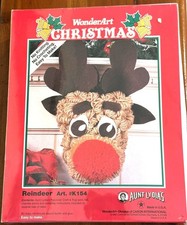 New Sealed WonderArt Aunt Lydia's Christmas Reindeer Art Kraft Kit K154