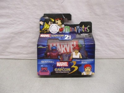 2011 Minimates Marvel v. Capcom 3 Sentinel First Appearance Ryu