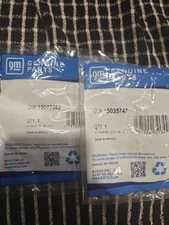 OEM GM Exhaust Seals 99-24 GM 4.8 5.3 6.0 6.2 Both Sides 15035747 15077362