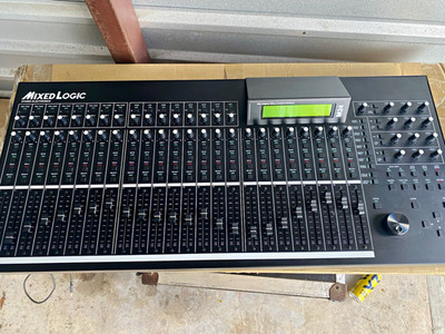 Mixed Logic M24 Digital Mixer Control Surface 24-Channel USB MIDI Transport