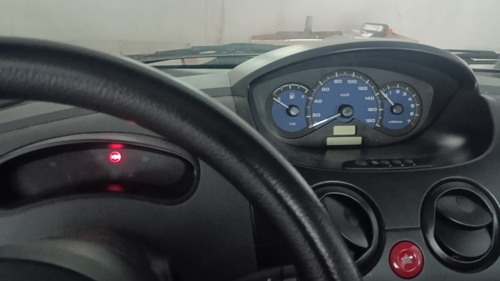 automobile matiz grigia ottimo stato anno 2008 km 100000 prezzo 1500