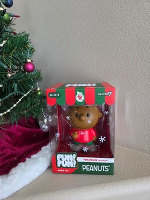 Super7 Fun Fun Christmas Peanuts Snoopy Franklin in Holiday Red Outfit Figure