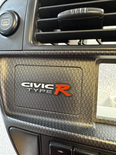 Rare JDM CIVIC EK9 Type R 96-98 CARBON CLIMATE CONTROL RHD SPEC - Picture 3 of 19
