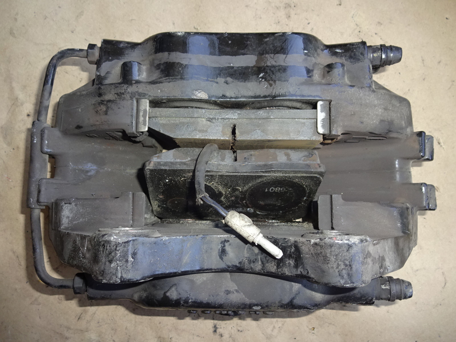 Ferrari 355 RH Right Front Brake Caliper 169825