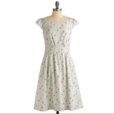 Modcloth Emily and Fin Get What You Dessert Gloria dress in cherries, size large