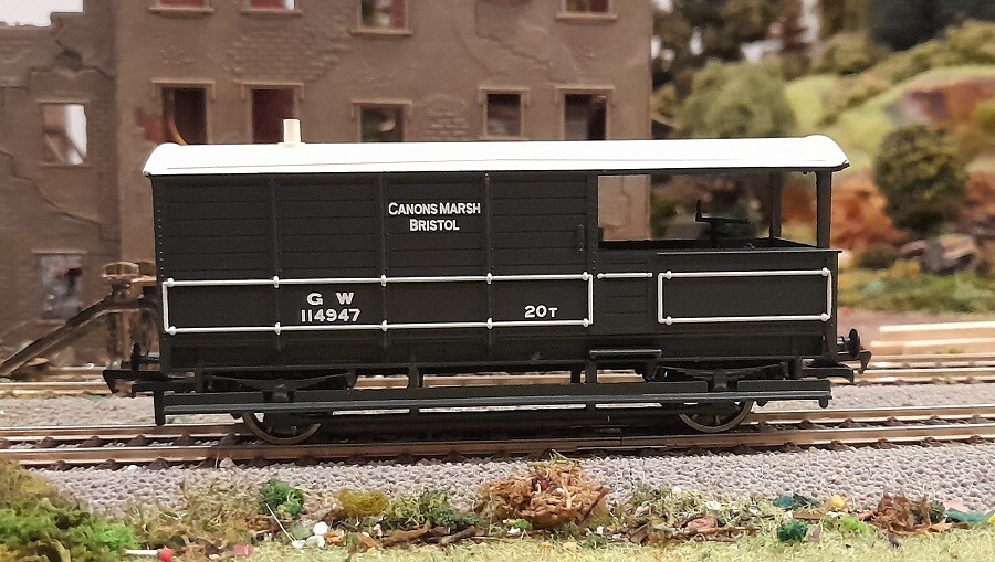Picture 6 of 11