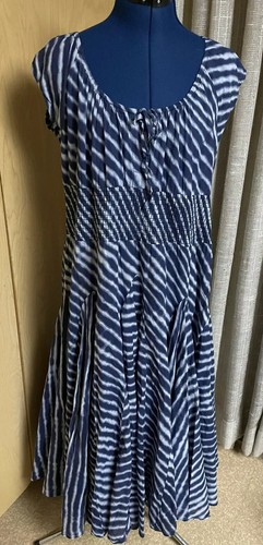 chelsea and theodore peasant dress