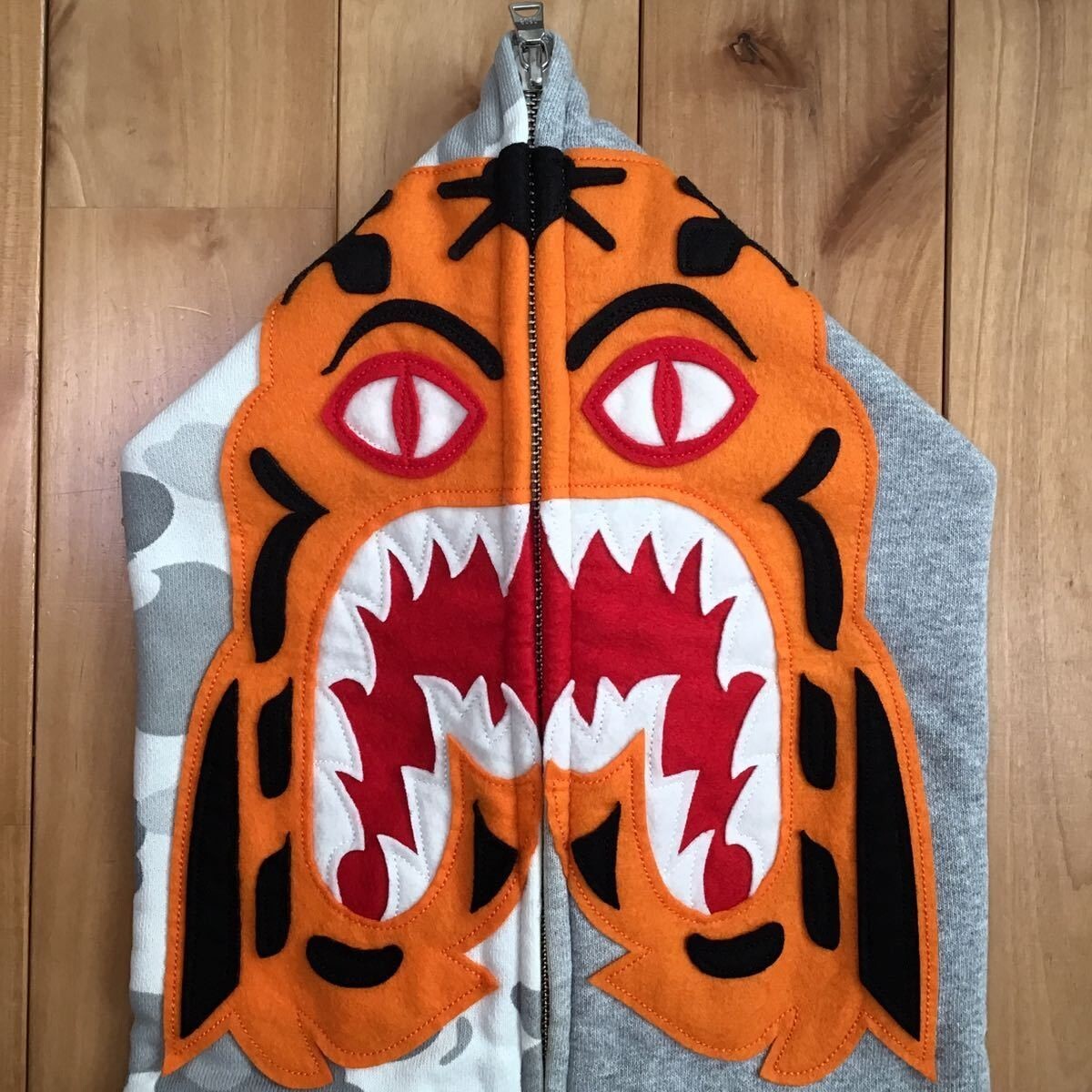 Harajuku city camo Tiger full zip hoodie BAPE Gray A Bathing Harajuku city camo Tiger full zip hoodie BAPE Gray A Bathing