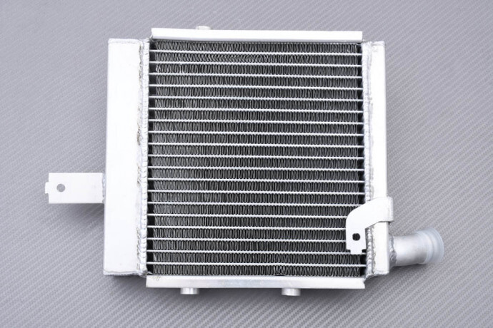 Radiateur eau gauche Benelli TNT 1130 SP idéal pour balades