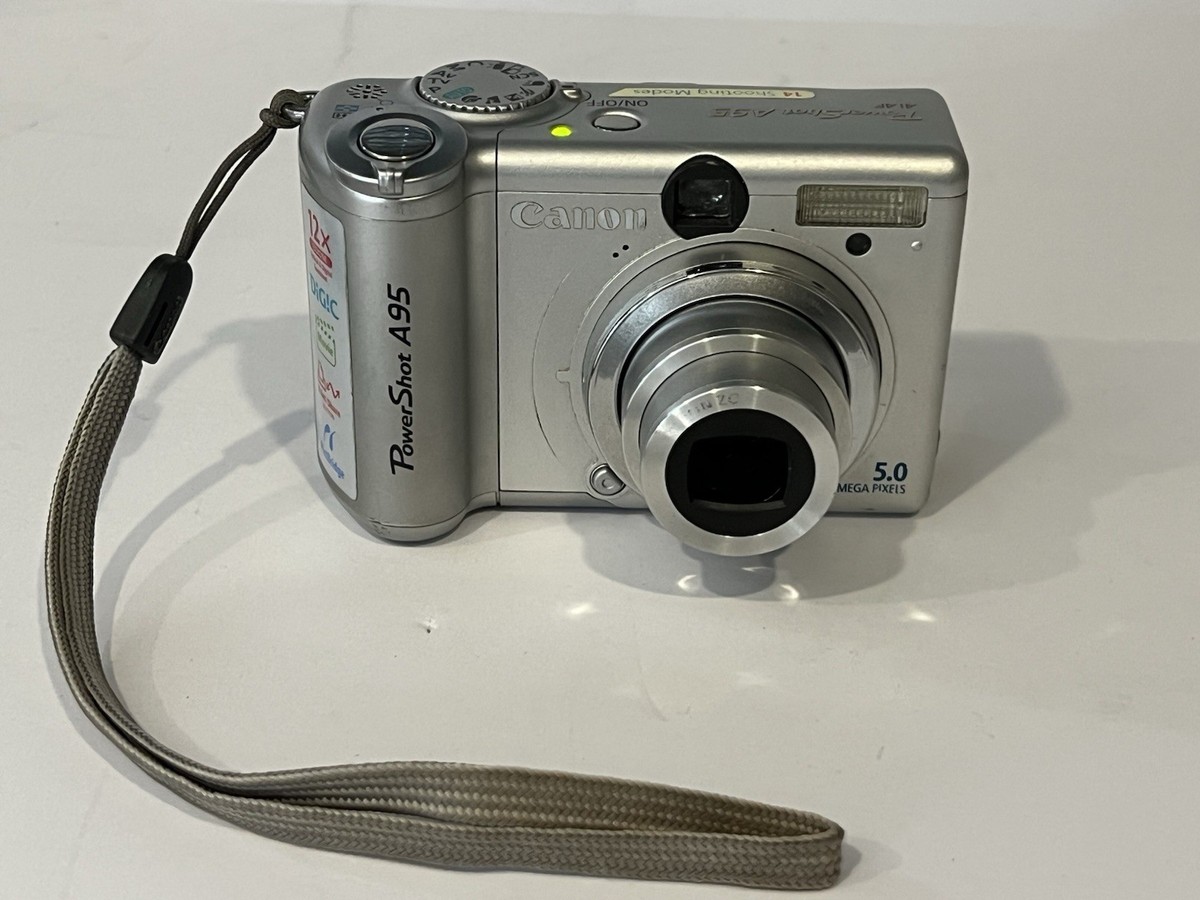 Canon PowerShot A95 5.0MP Point & Shoot Camera 3x Zoom Flip-out