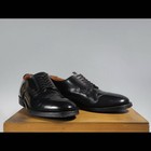Foto 6 di 9