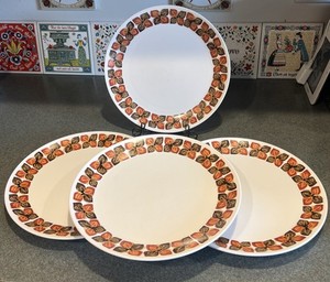 NORITAKE Progression SOUTHERN GLOW China 10” DINNER PLATES Red/Brown Flower XLNT
