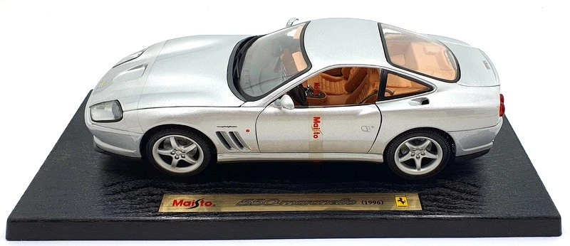 Maisto 1/18 Scale Diecast - 31839 Ferrari 550 Maranello 1996 Met. Grey - Image 4 of 4