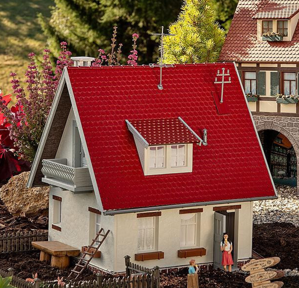 Pola 331092 / Spur G - 1:22,5 / Bausatz Einfamilienhaus In Ovp / Neu-image