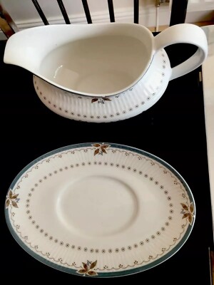 Royal Doulton Old Colony Sauciere & Ständer TC1005 Cracked Boat