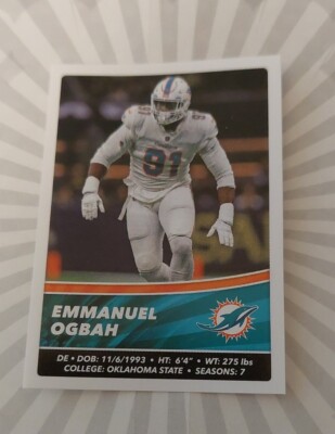 NFL 2022 Panini Sticker Emmanuel Ogbah (70)
